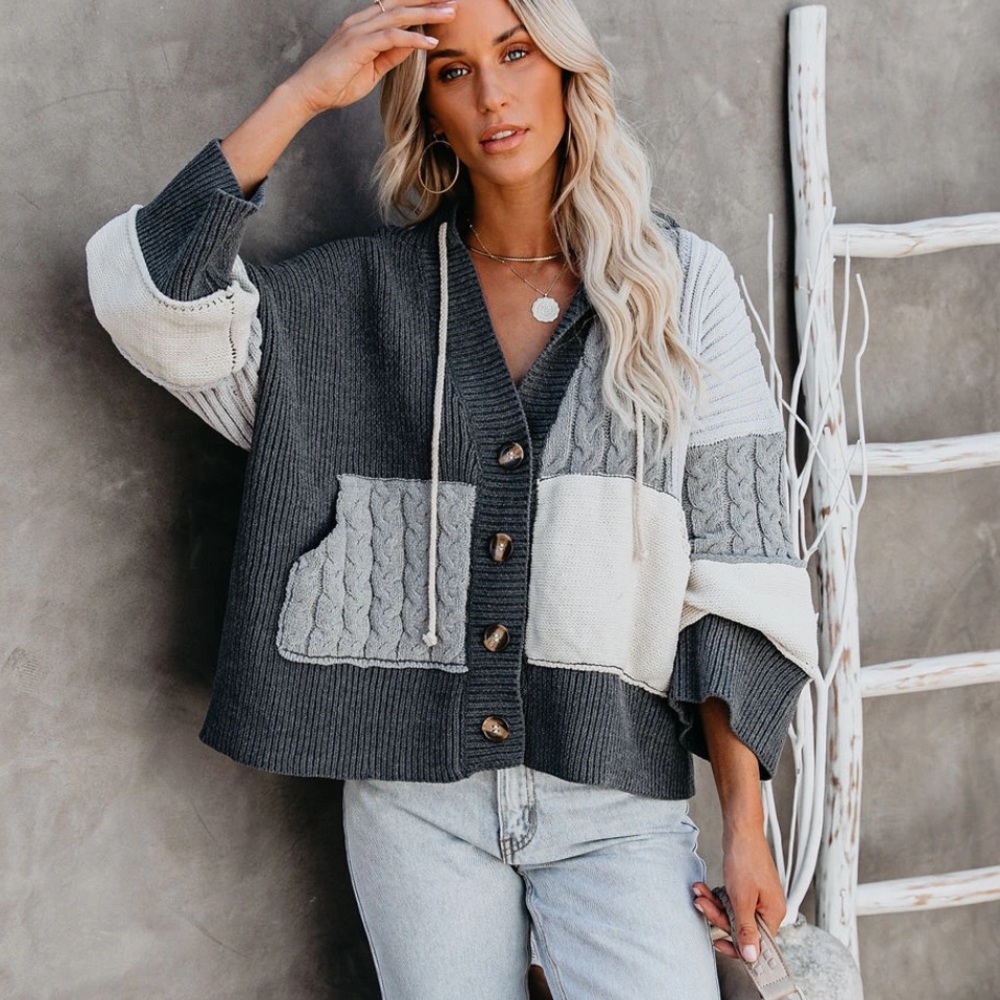 (VICI) gray cream colorblock patchwork knit cardigan jacket